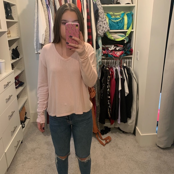 Light pink sweater - Picture 2 of 3